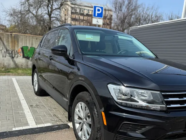 Volkswagen Tiguan R - фото 3