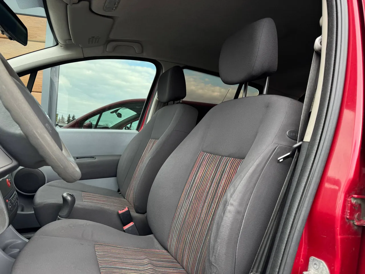 Renault Modus - фото 12