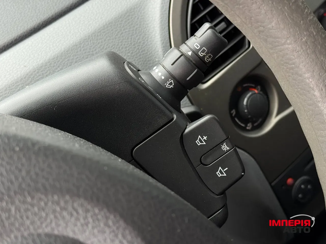 Renault Modus - фото 19