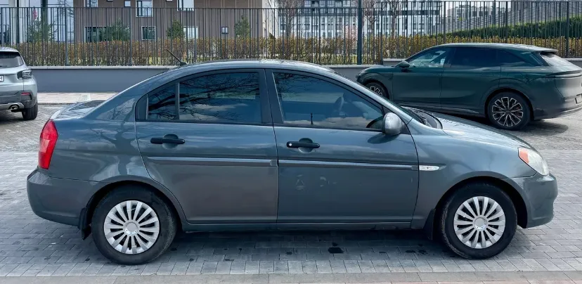 Hyundai Accent - фото 6