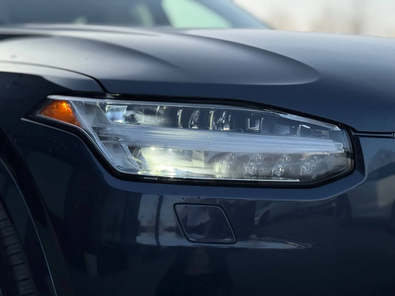 Volvo XC90 - фото 11