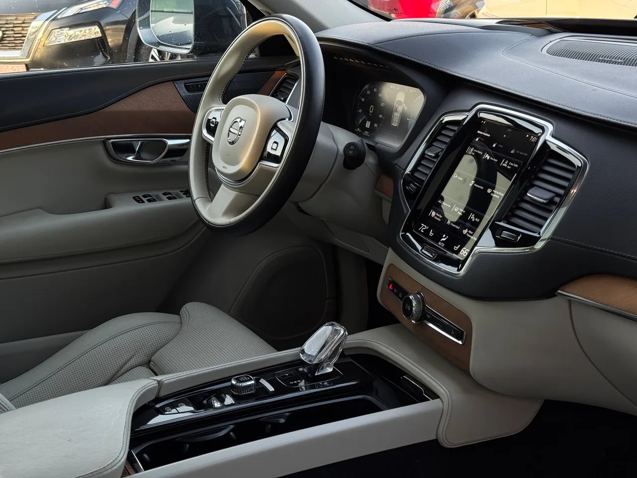 Volvo XC90 - фото 81