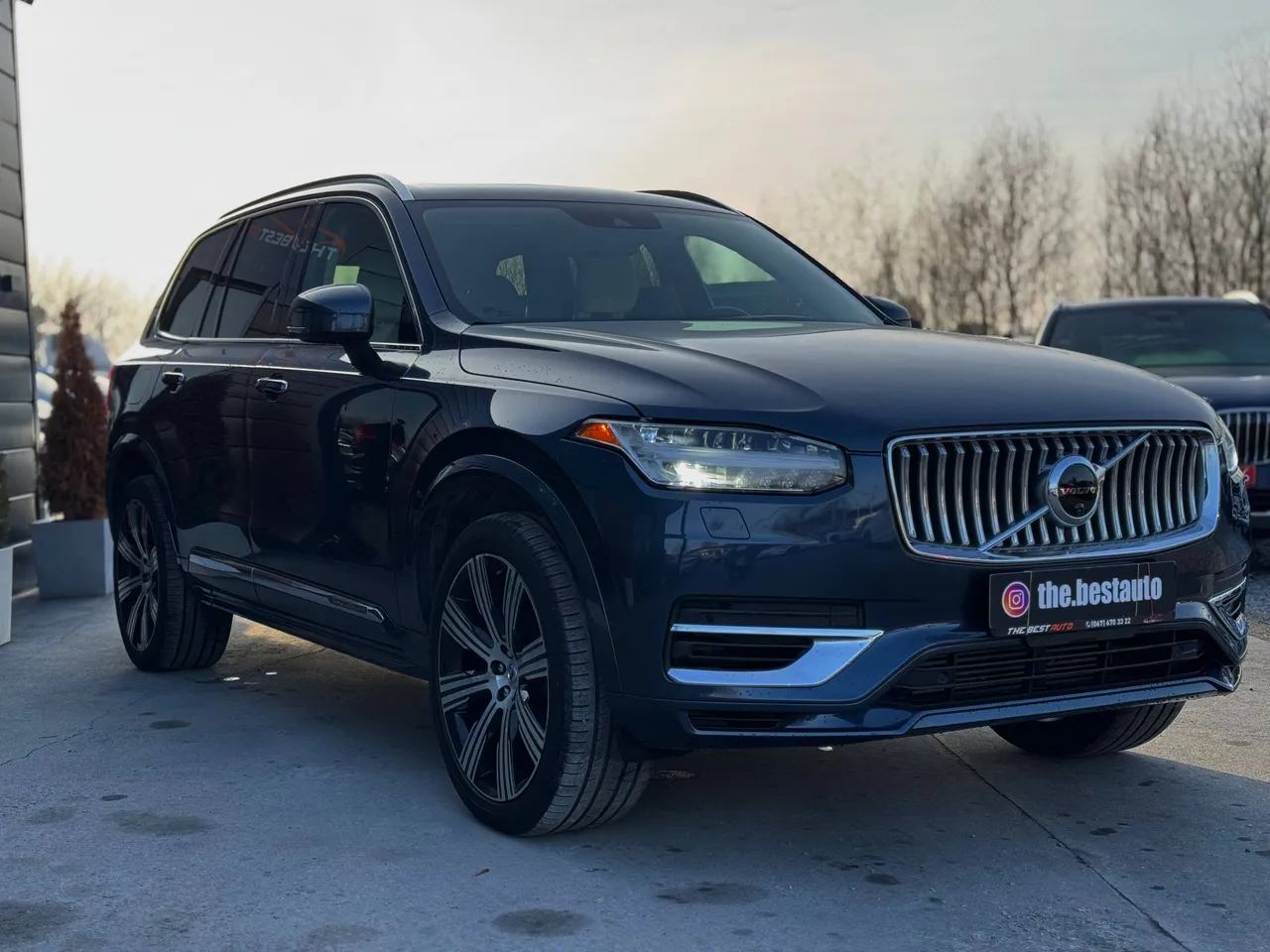 Volvo XC90 - фото 9