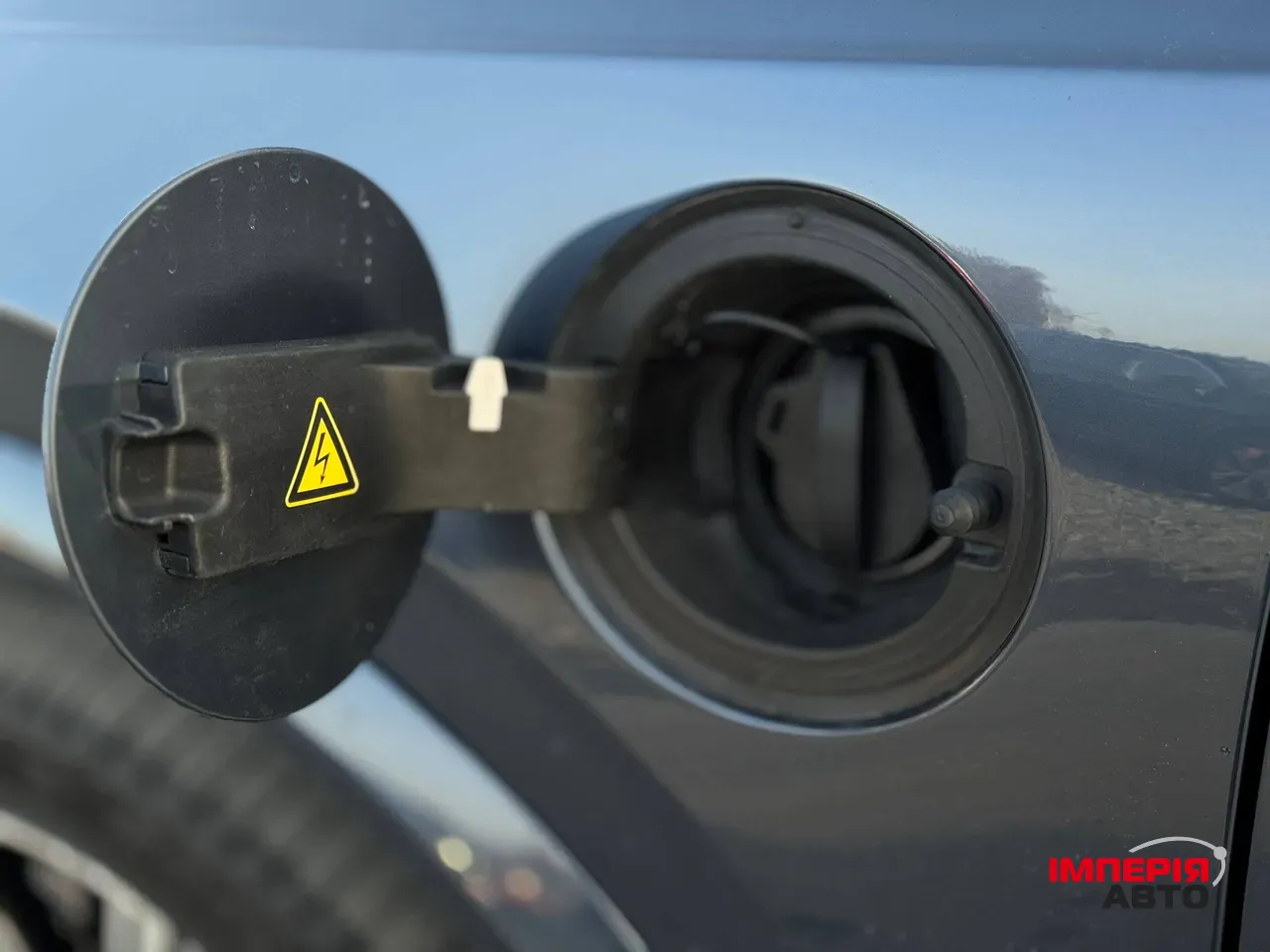 Volvo XC90 - фото 34