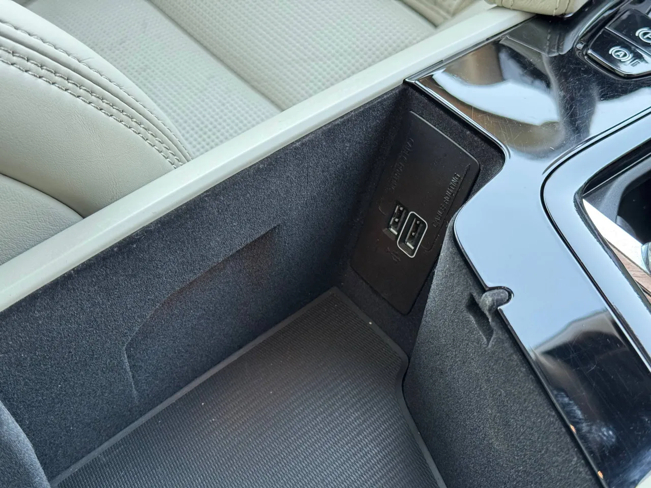 Volvo XC90 - фото 84