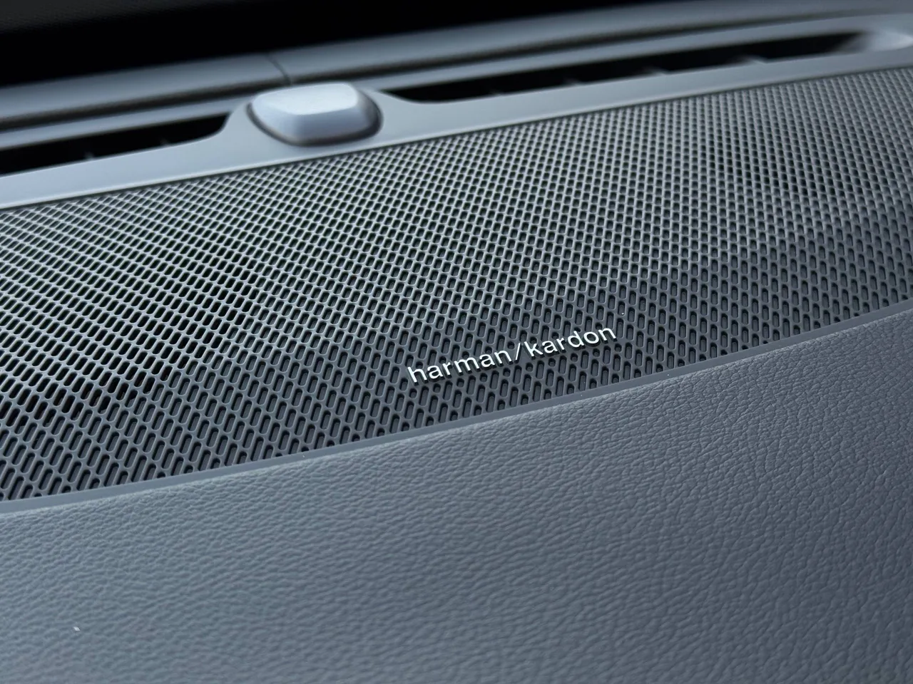 Volvo XC90 - фото 88