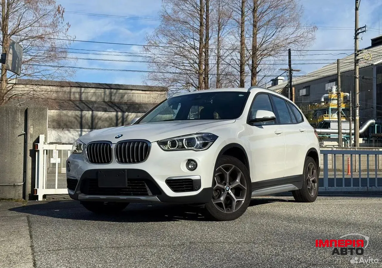 BMW X1 - фото 1