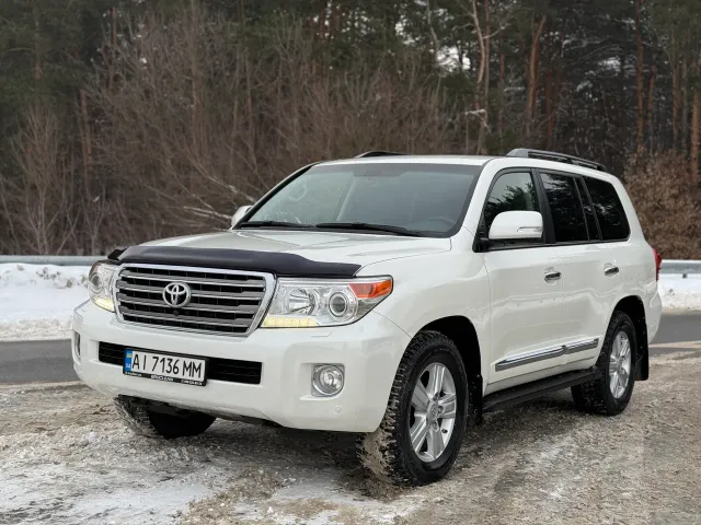 Toyota Land Cruiser - фото 1