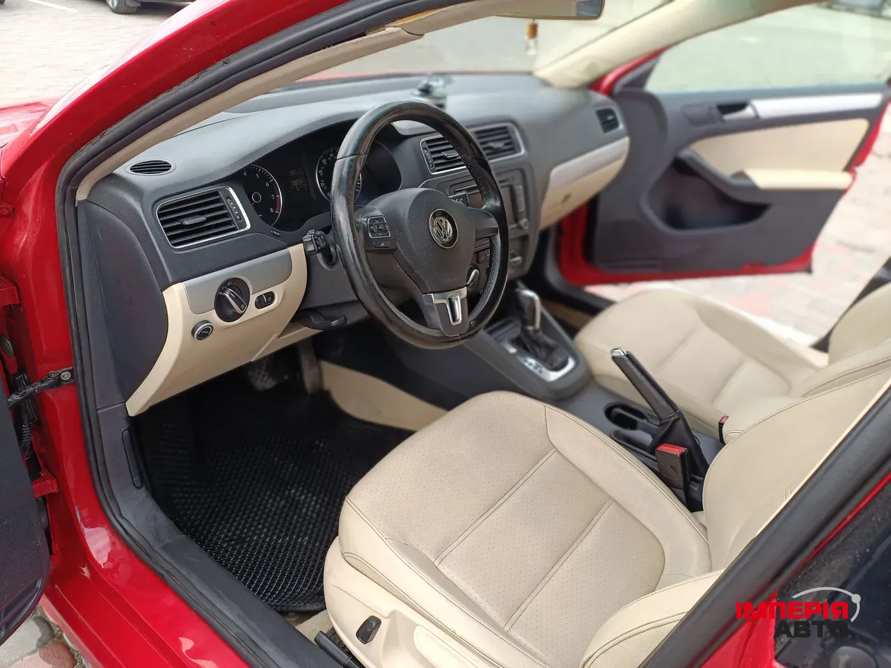 Volkswagen Jetta - фото 11