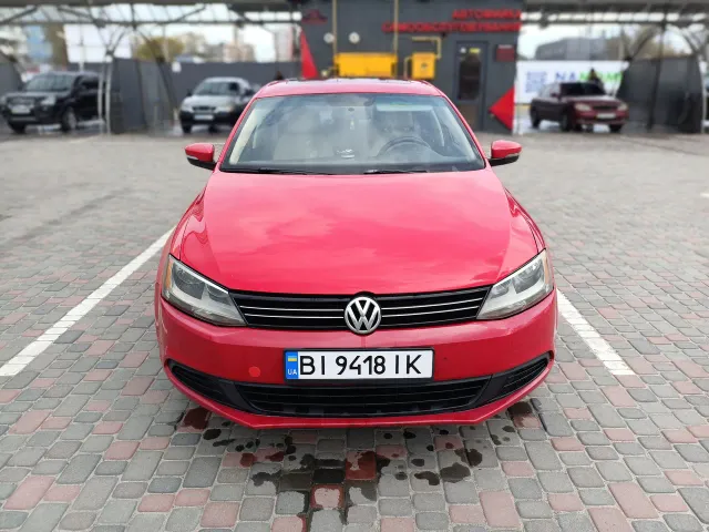 Volkswagen Jetta - фото 2