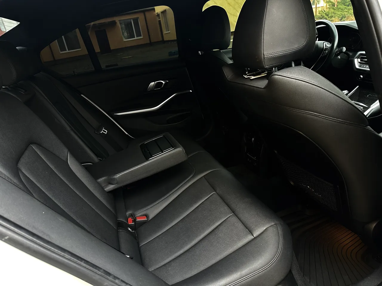 BMW 3 серії - фото 34