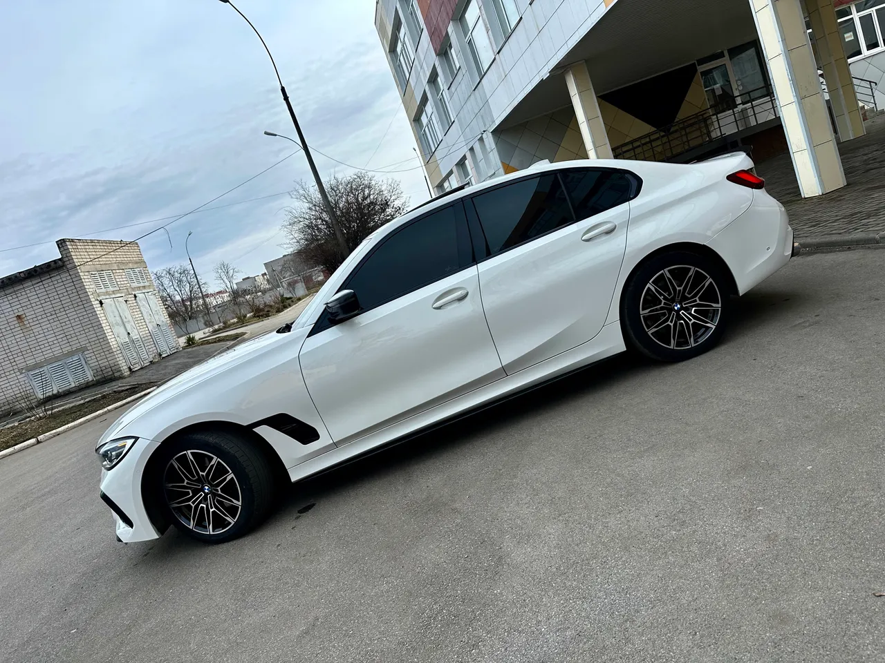 BMW 3 серії - фото 4