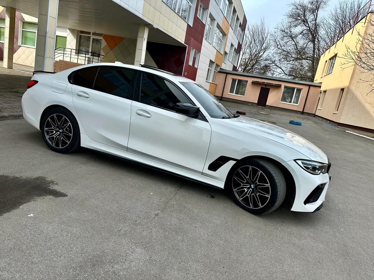 BMW 3 серії - фото 11