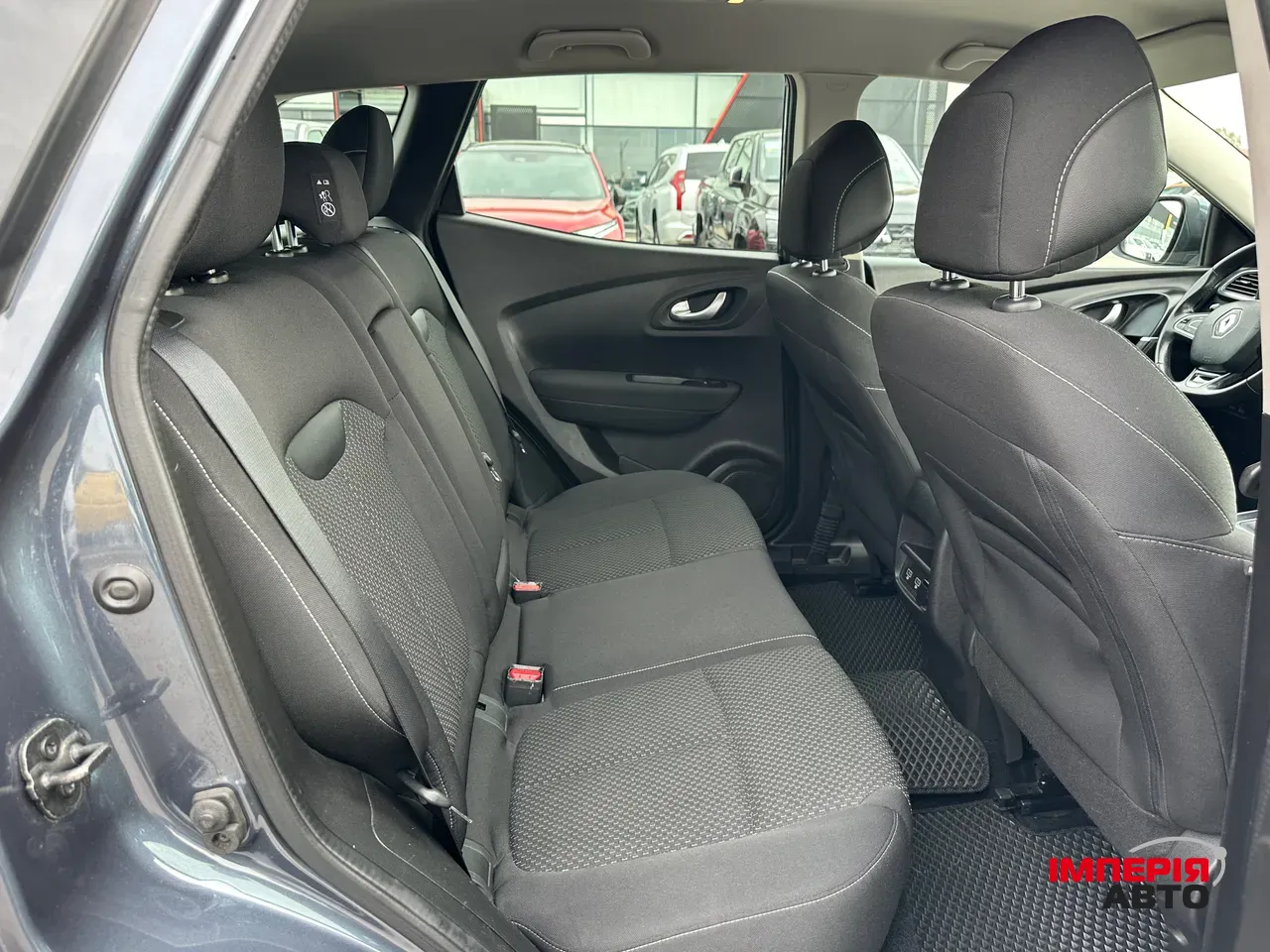 Renault Kadjar - фото 25