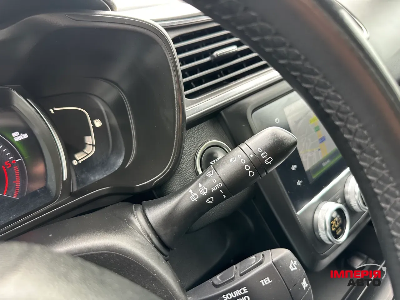 Renault Kadjar - фото 18