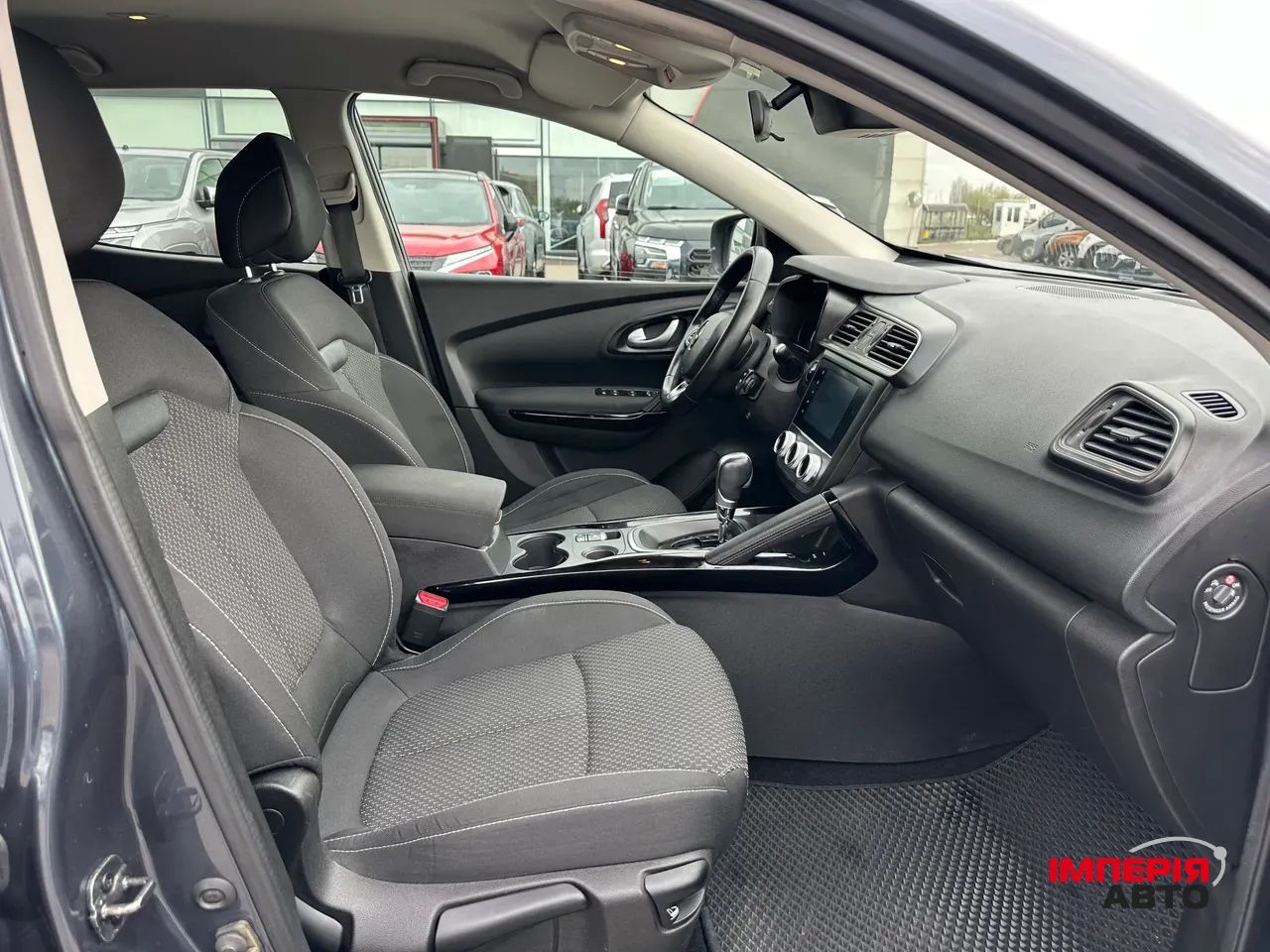 Renault Kadjar - фото 24