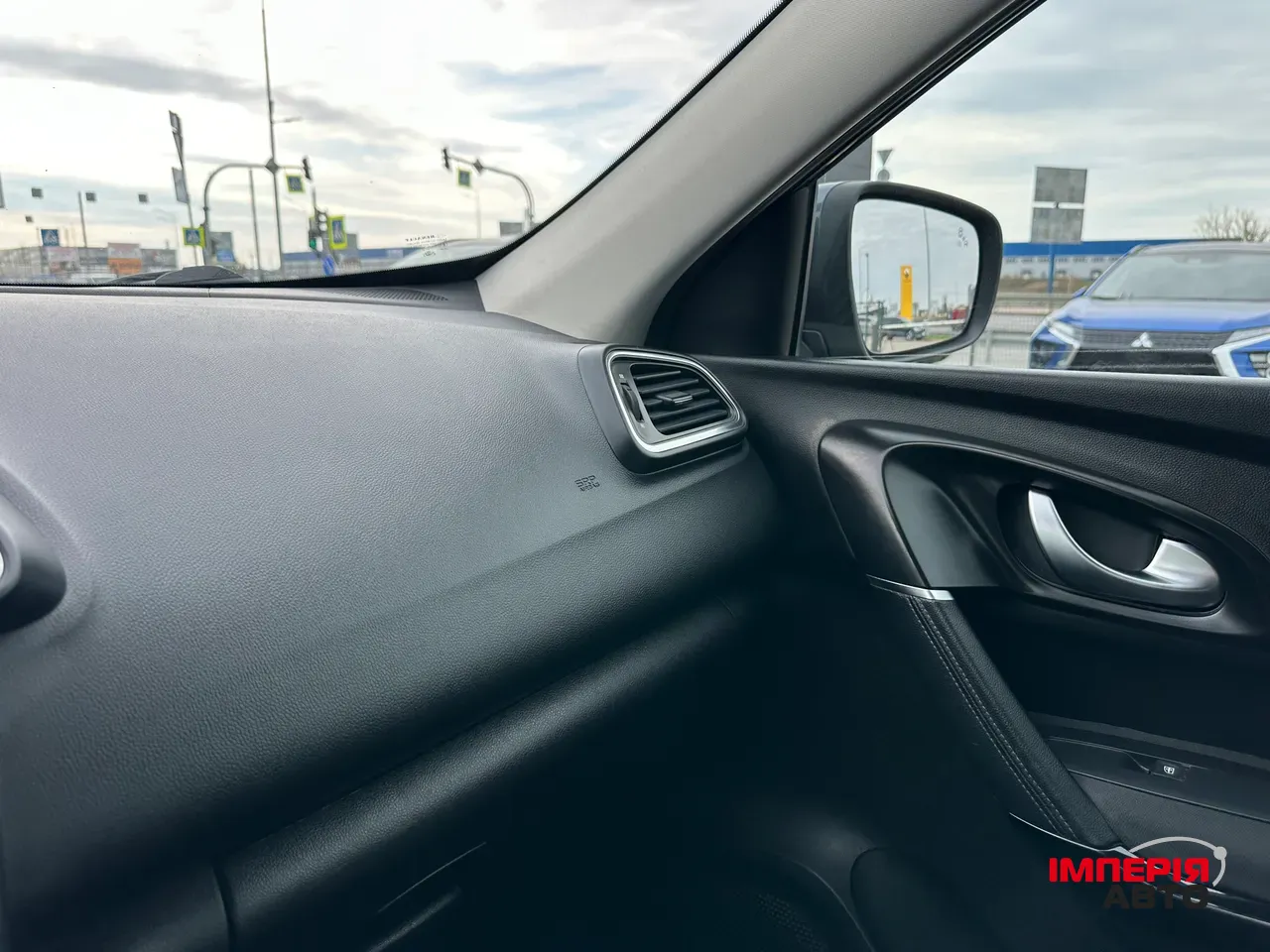 Renault Kadjar - фото 22