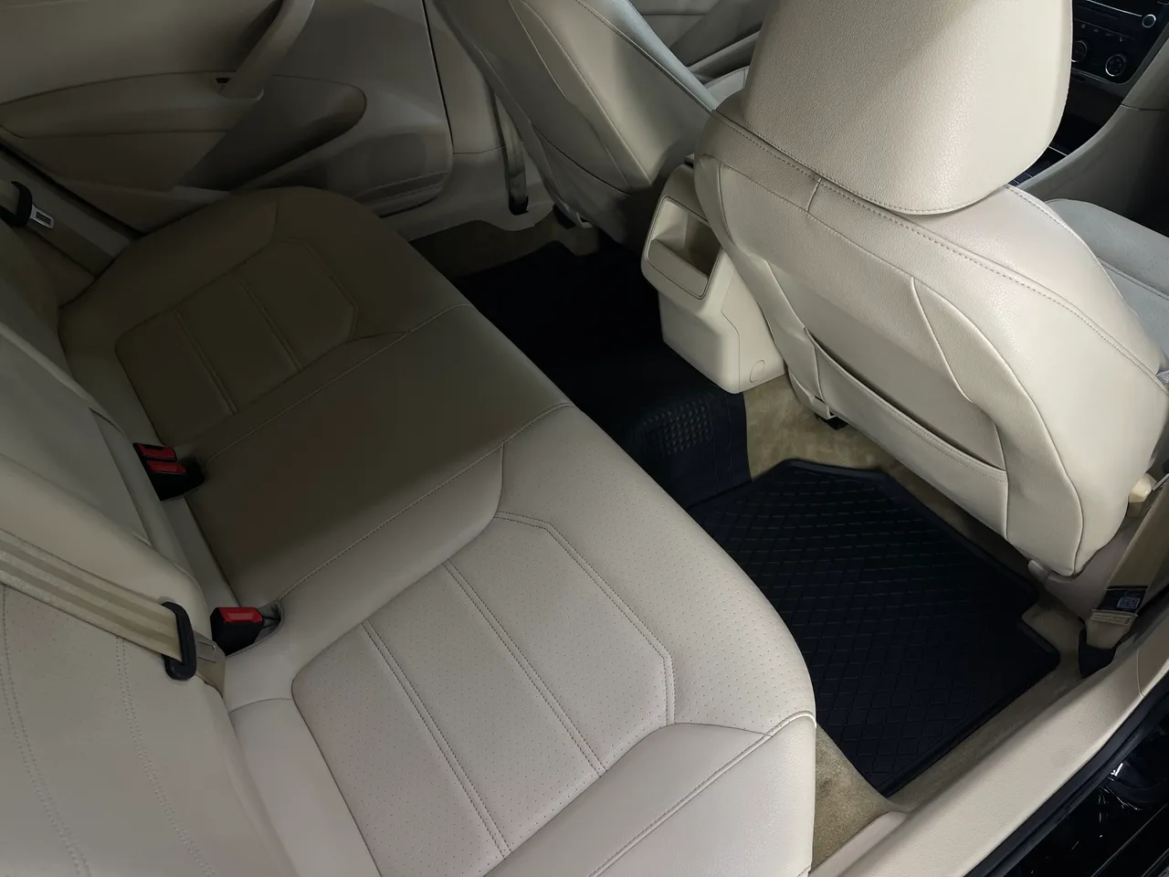 Volkswagen Passat USA/NMS - фото 9