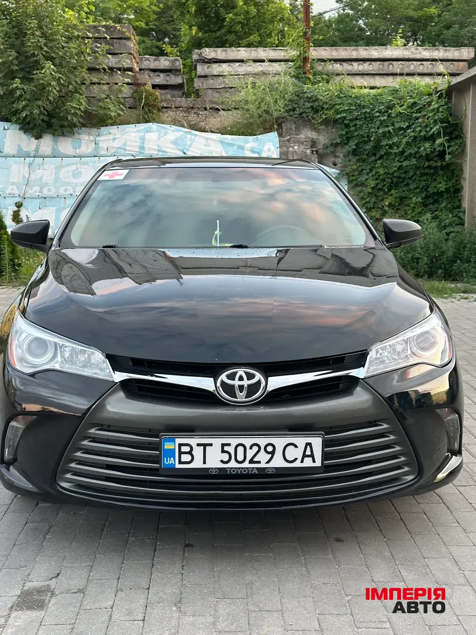 Toyota Camry - фото 1