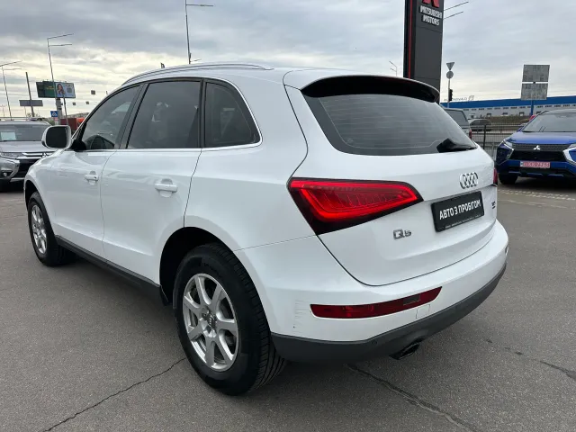 Audi Q5 - фото 5