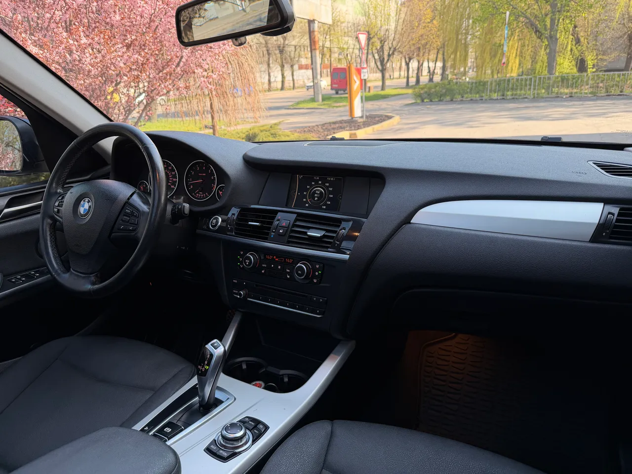 BMW X3 - фото 14