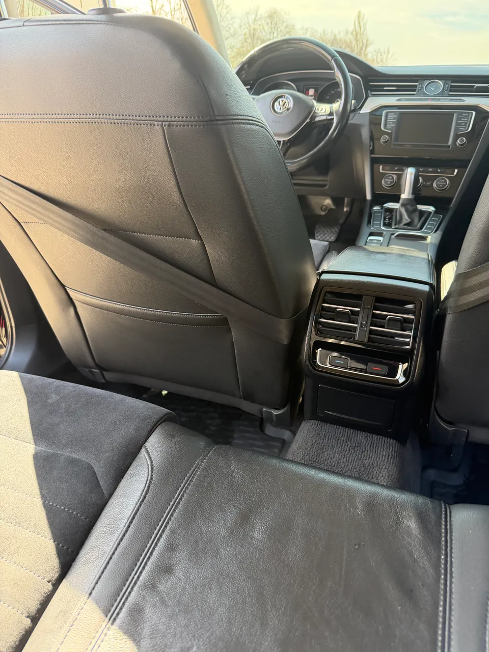 Volkswagen Passat - фото 33