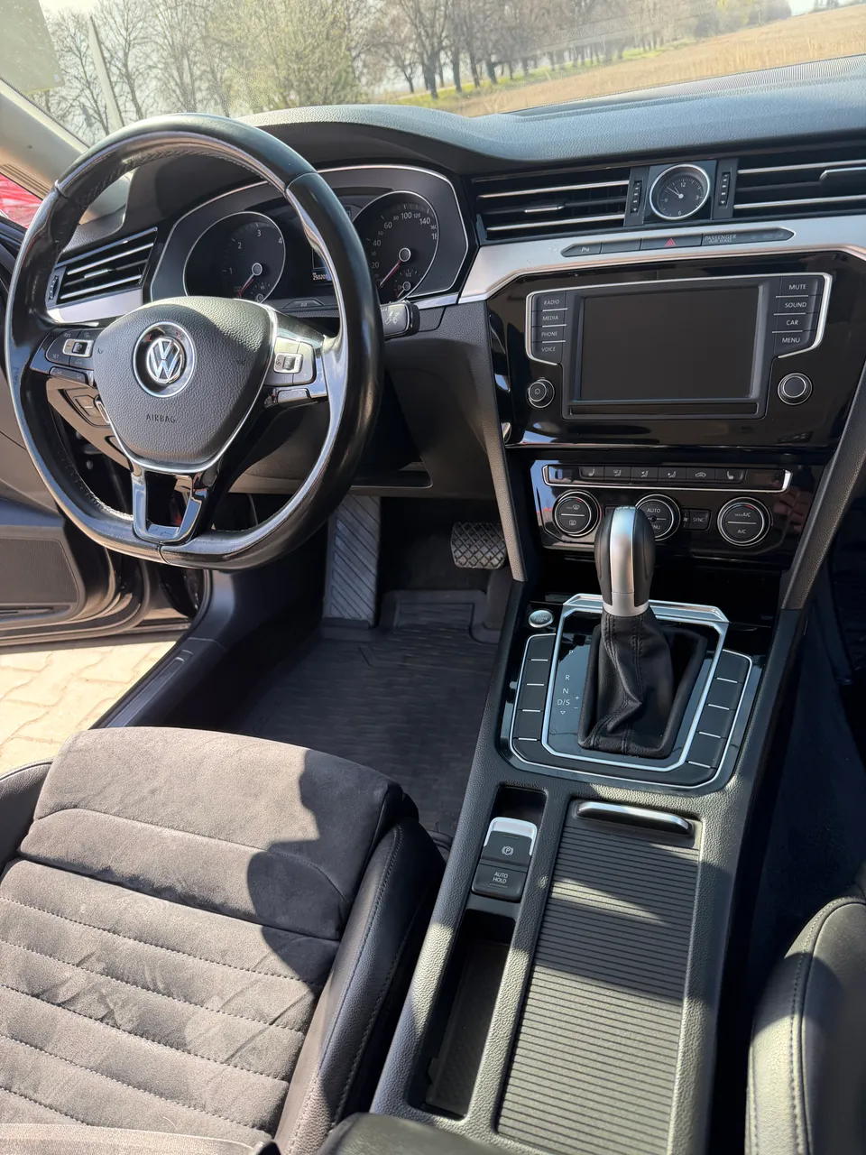 Volkswagen Passat - фото 26