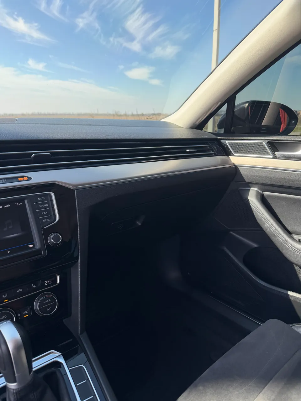 Volkswagen Passat - фото 22