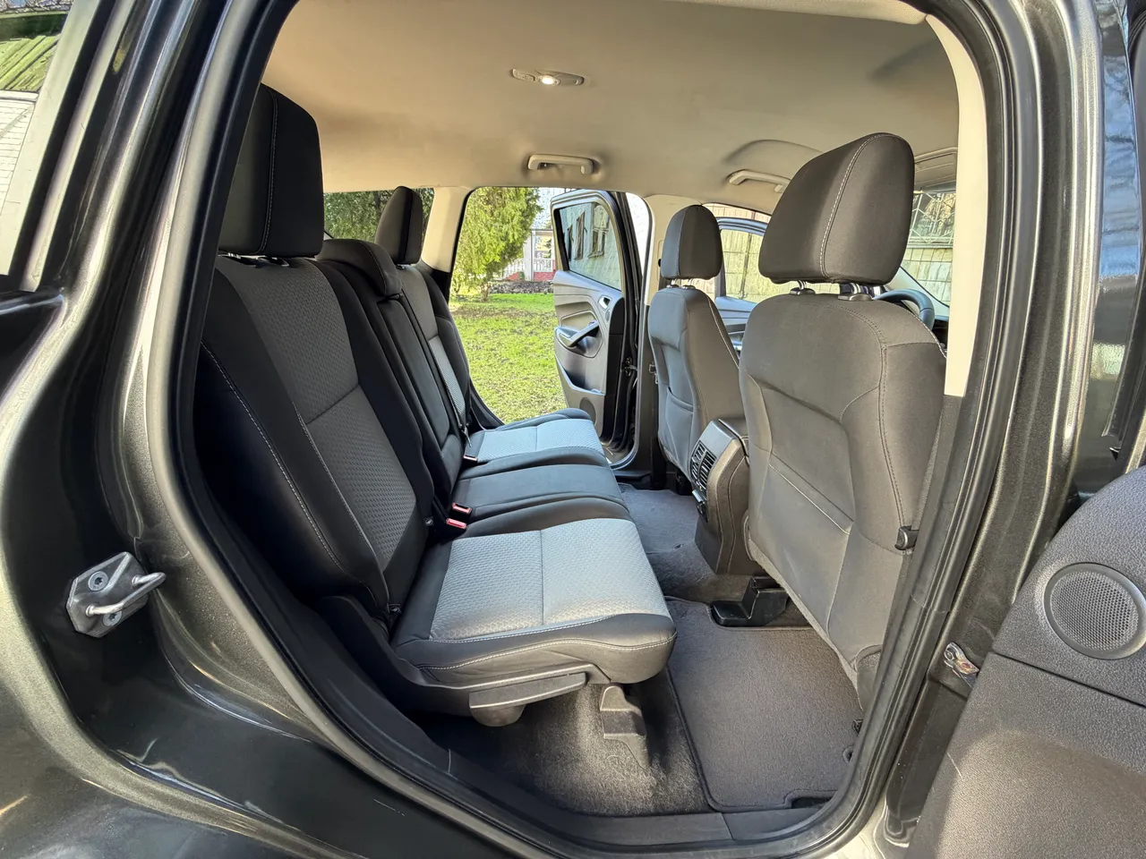 Ford Escape - фото 11