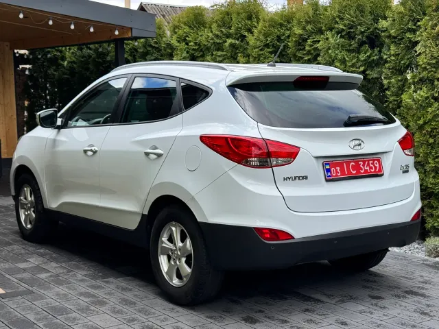 Hyundai ix35 - фото 2
