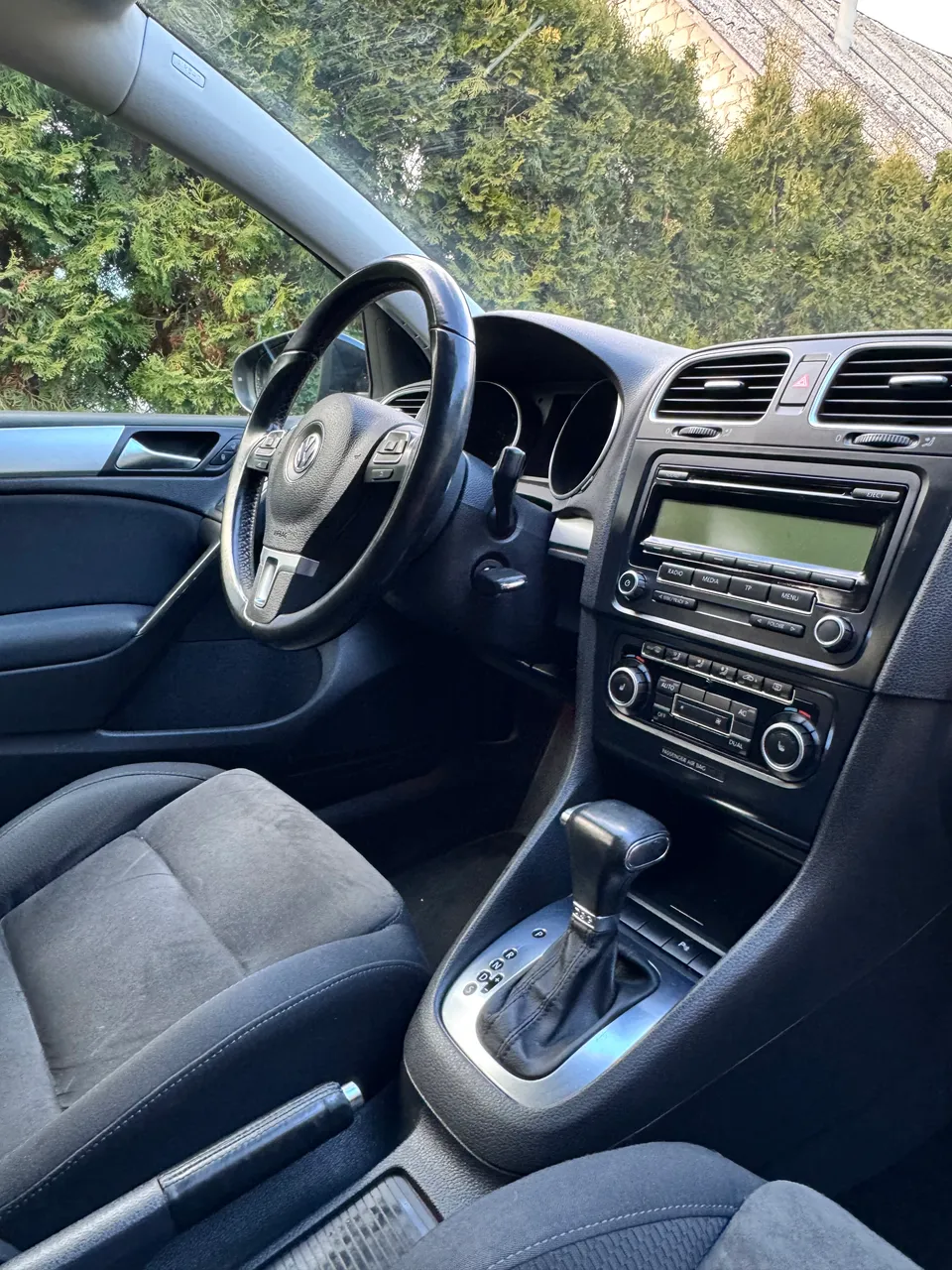 Volkswagen Golf - фото 26