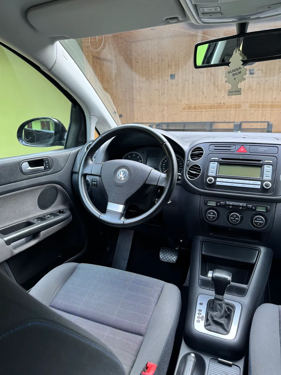 Volkswagen Golf Plus - фото 10