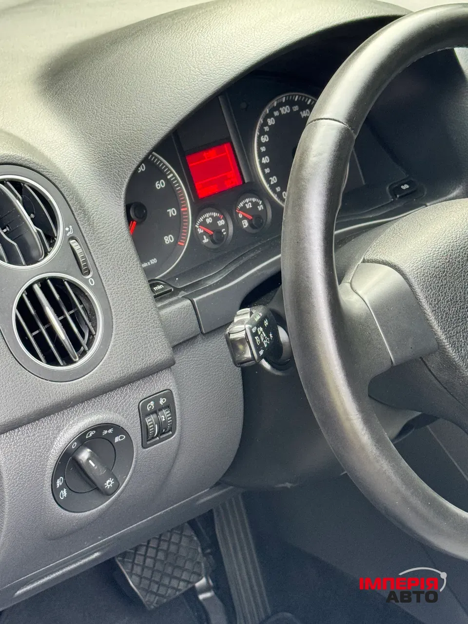 Volkswagen Golf Plus - фото 12