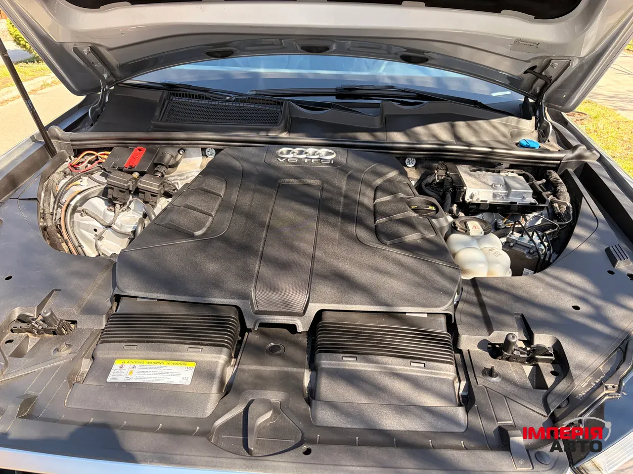 Audi Q7 - фото 31