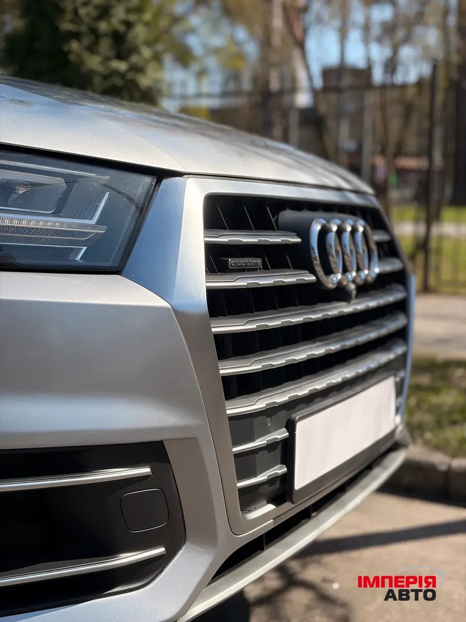 Audi Q7 - фото 15