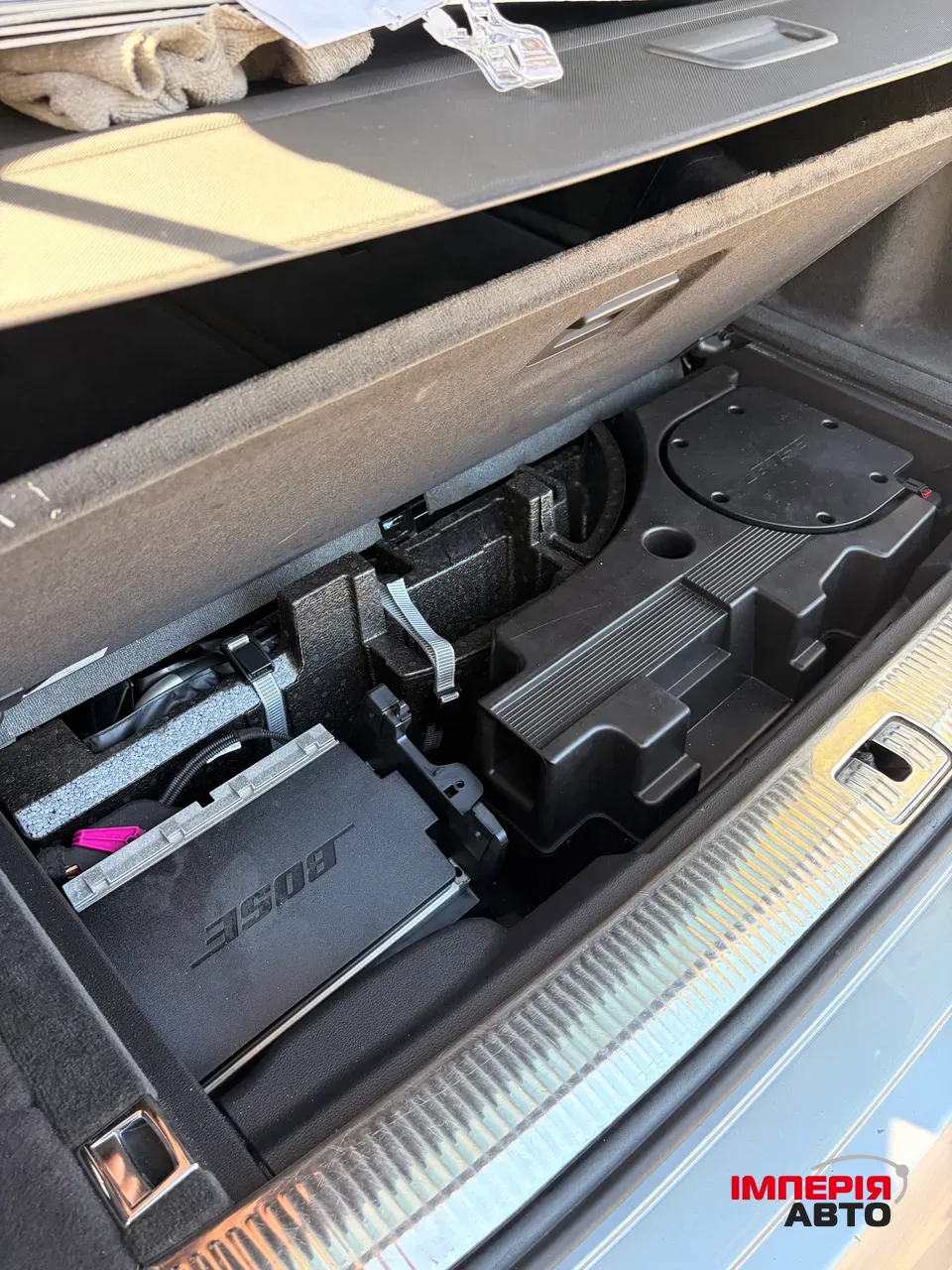 Audi Q7 - фото 29