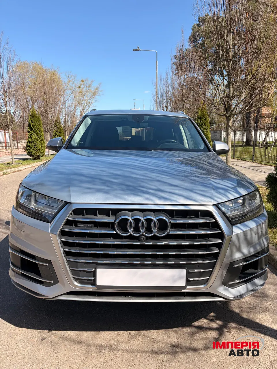 Audi Q7 - фото 6