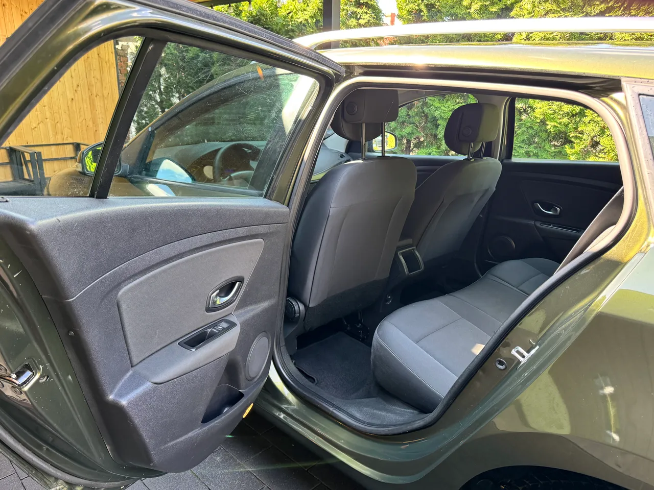 Renault Megane - фото 13