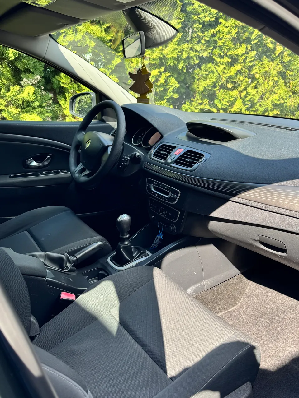 Renault Megane - фото 20