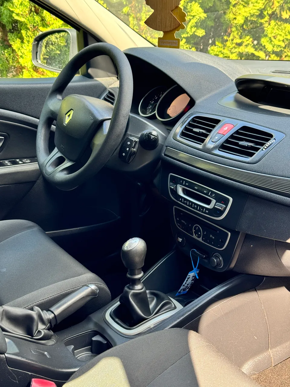 Renault Megane - фото 21