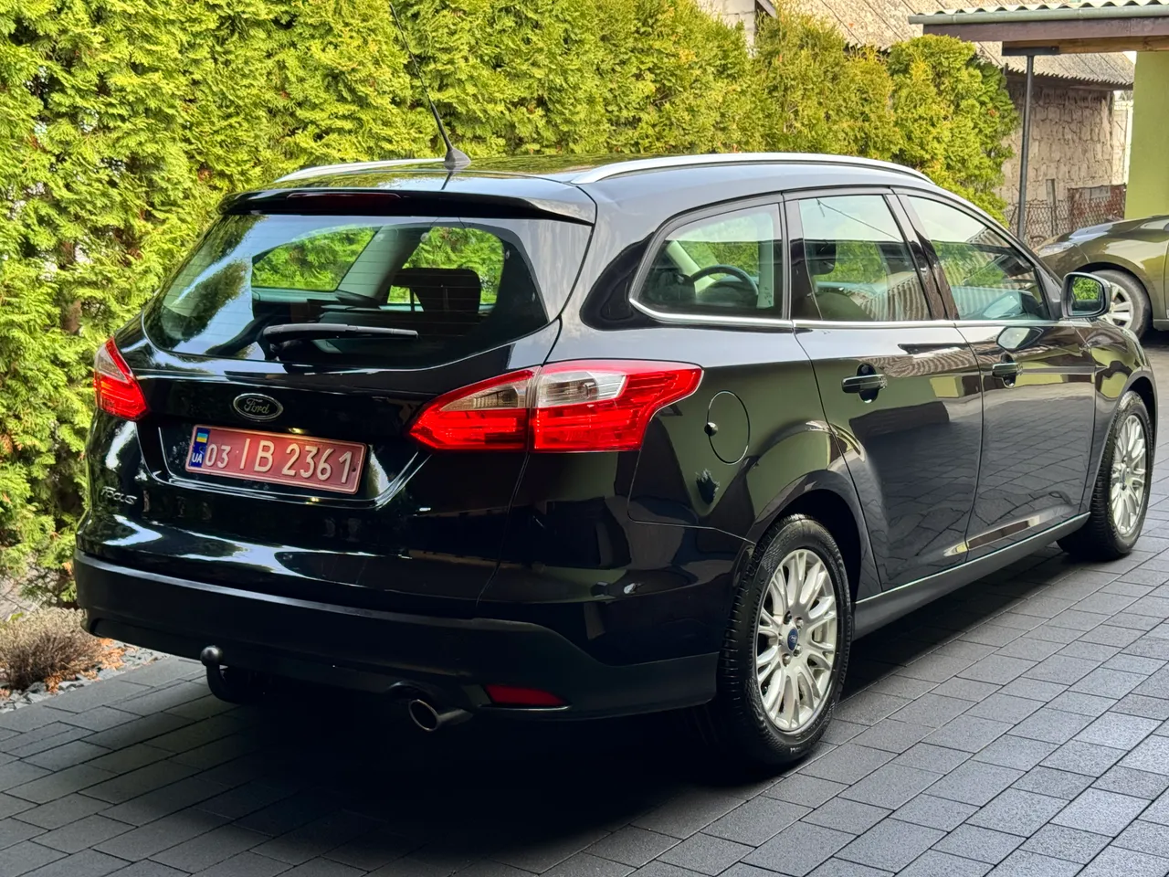 Ford Focus - фото 2