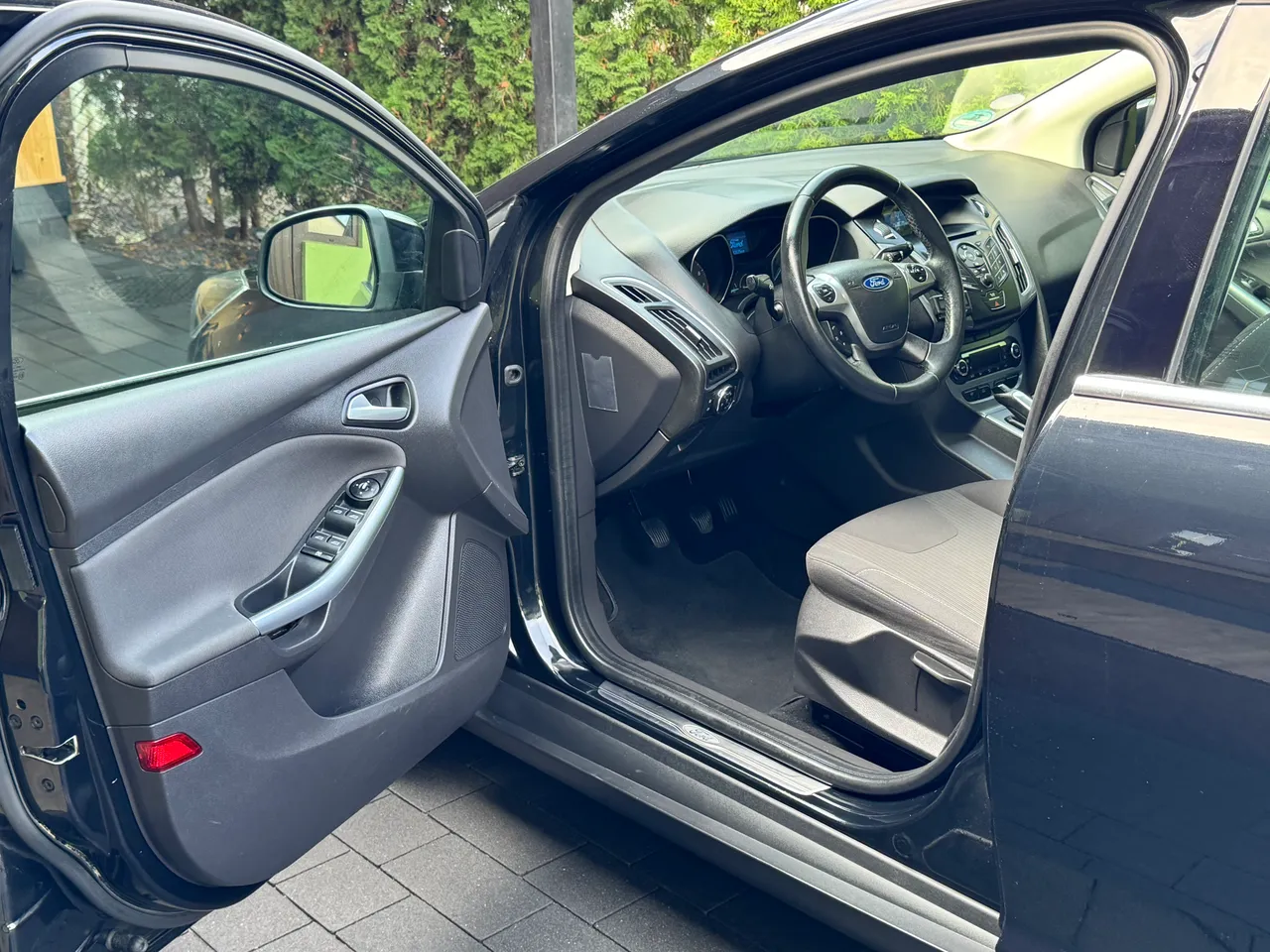 Ford Focus - фото 12