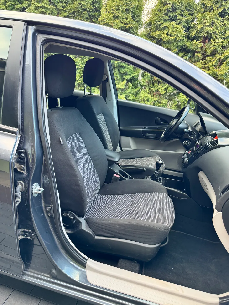 Kia Ceed - фото 16