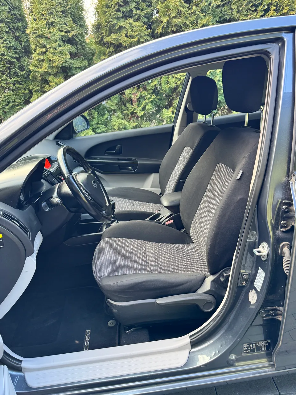 Kia Ceed - фото 10