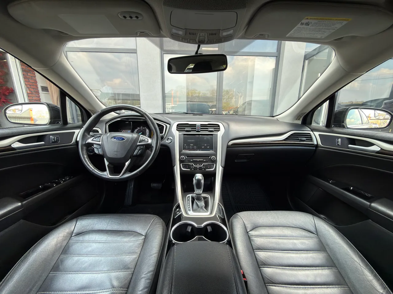 Ford Fusion USA - фото 11