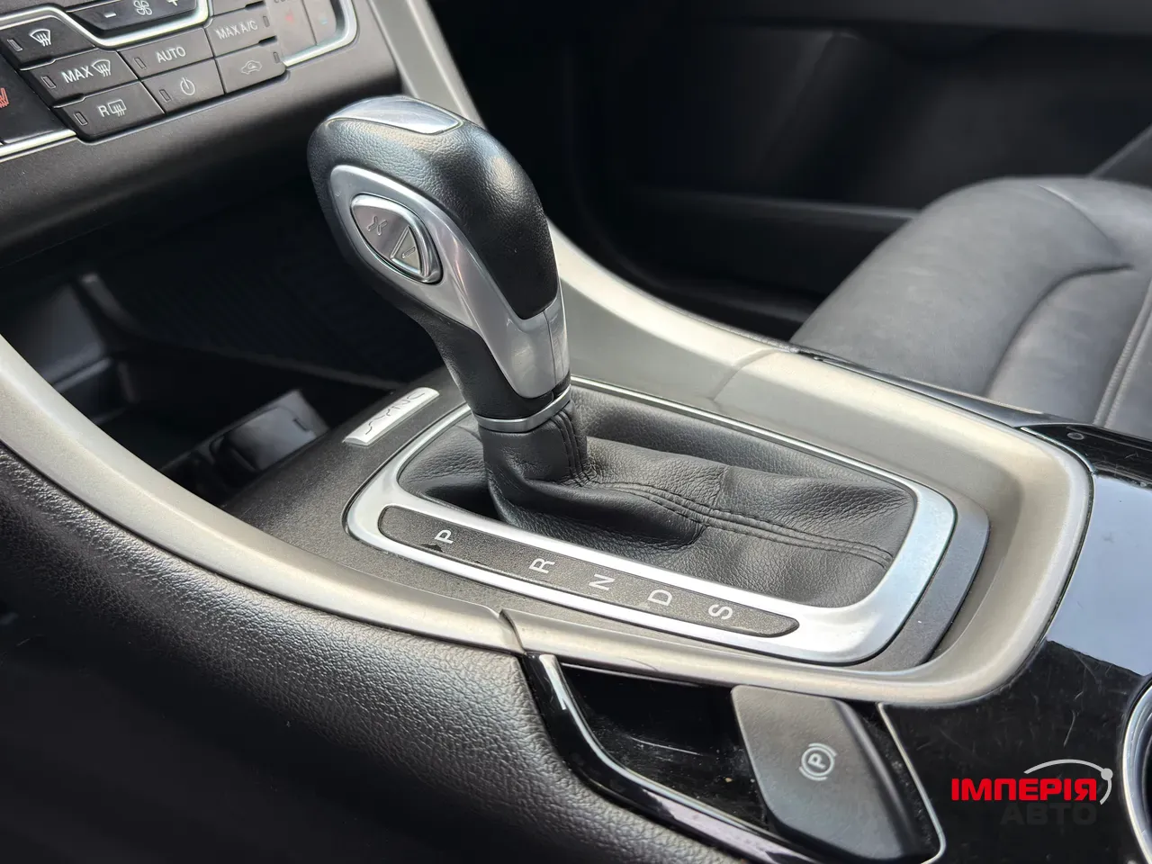 Ford Fusion USA - фото 20