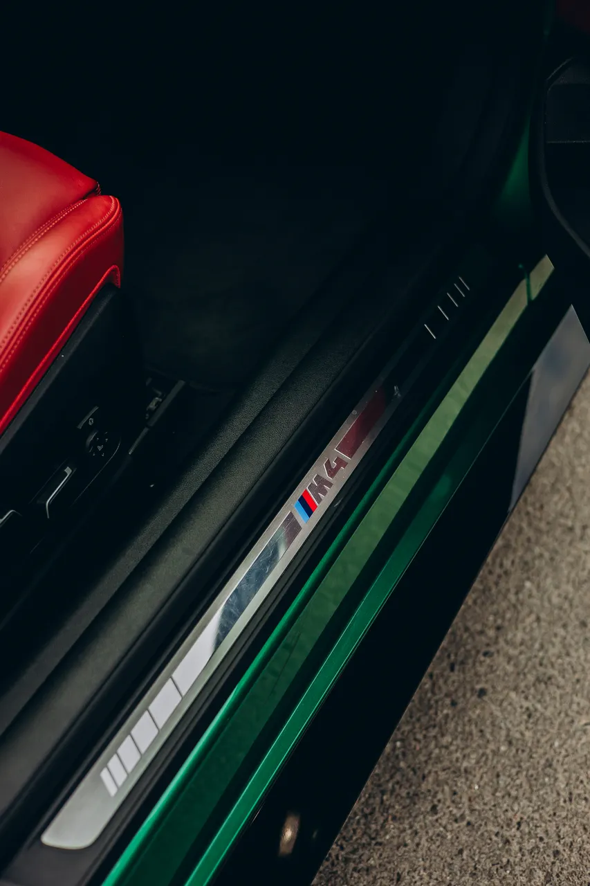 BMW M4 - фото 23