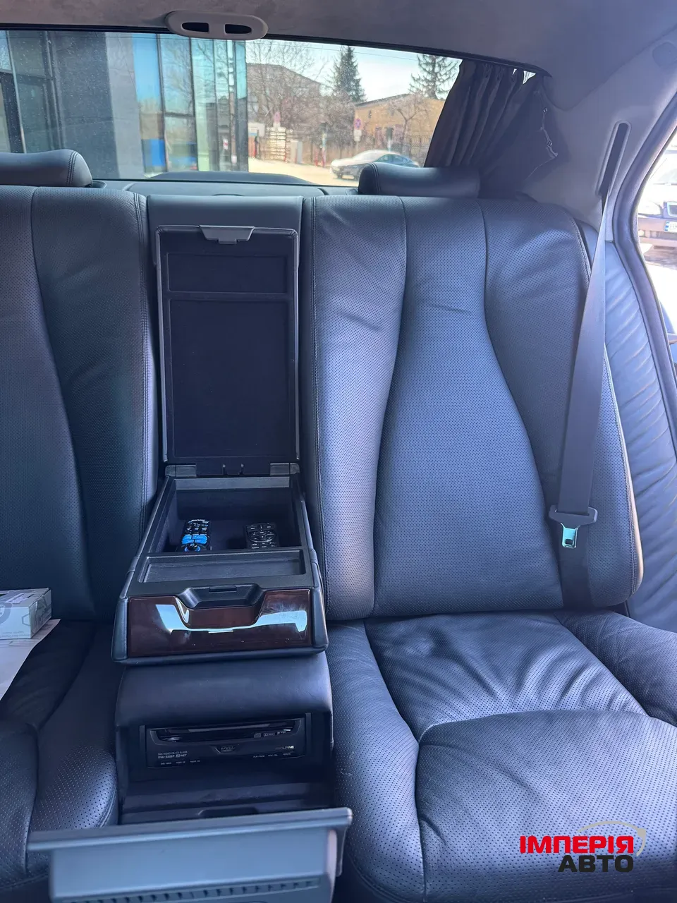 Mercedes-Benz S-Класс - фото 47