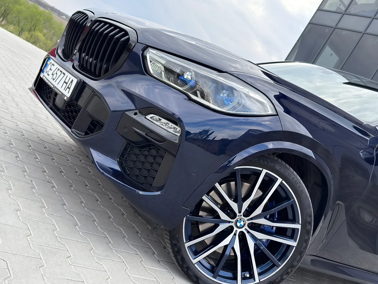 BMW X5 - фото 11