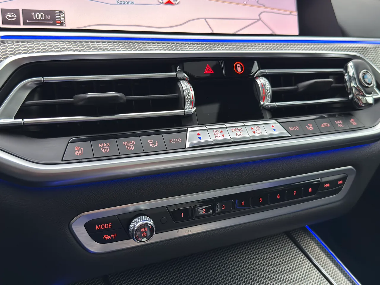 BMW X5 - фото 32